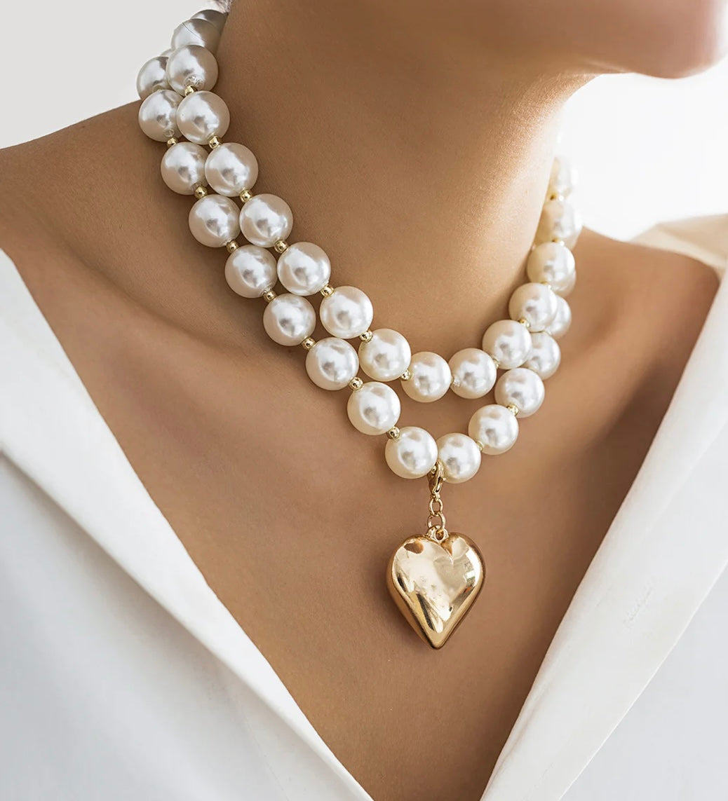 Collar de perlas corazón