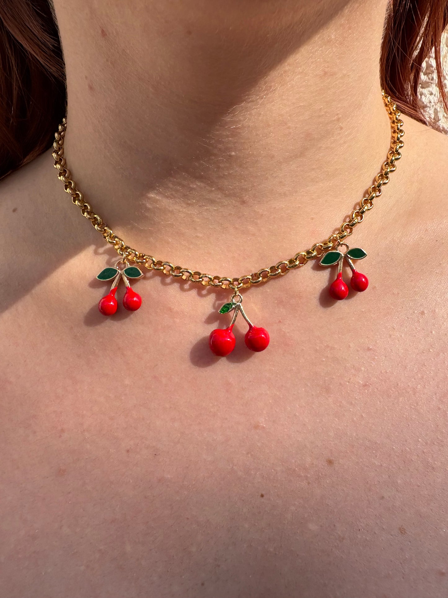 Collar cerezas