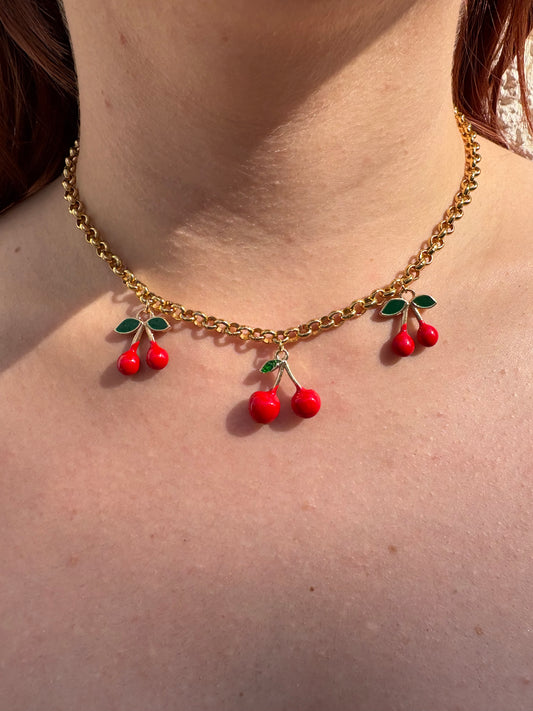 Collar cerezas
